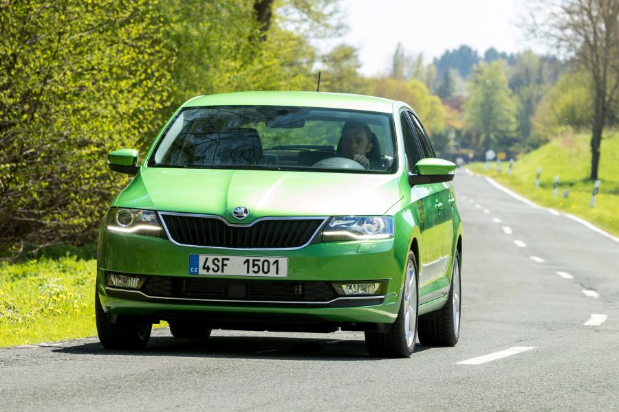  Skoda Rapid 2017 года  (WW) (фото 9 из 45)